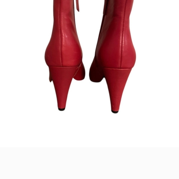 Halogen Red Leather Ankle Boots Size 6.5 Booties Never Worn No Box - Picture 3 of 4